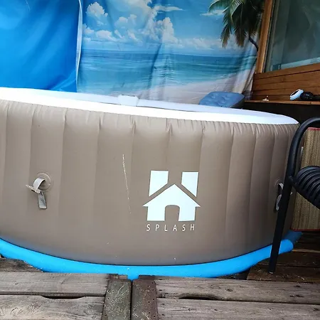 Privatunterkunft Lieblingsplatz- Gästezimmer Am Nord-ostsee-kanal Mit Whirlpools Bornholt